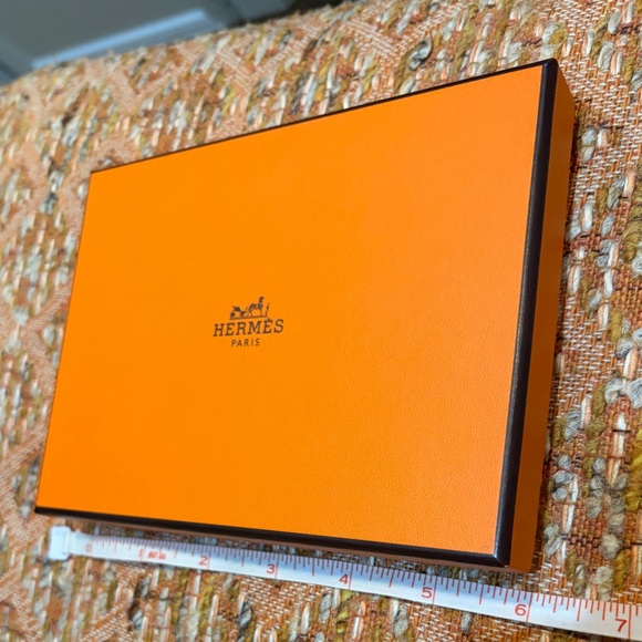Hermes Box 4.5” x 6” - Picture 4 of 7